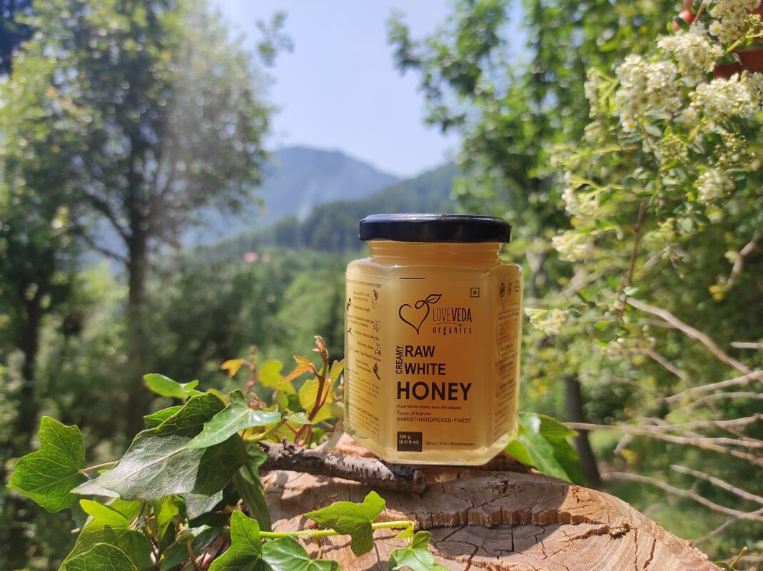 raw white honey product image